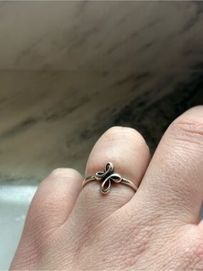 James Avery Retired Delicate Ribbon Cross